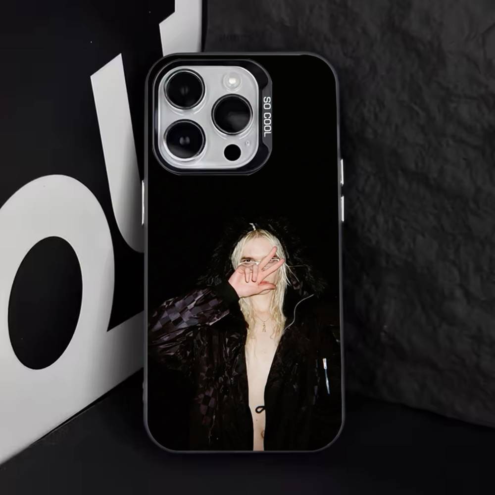 

Singer 2hollis Albums Cool Phone Case For iPhone 17,16,15,14,13,12,11,Pro,XS,Max,Plus,Mini,SE4,E IMD Matte Black iPhone17Promax