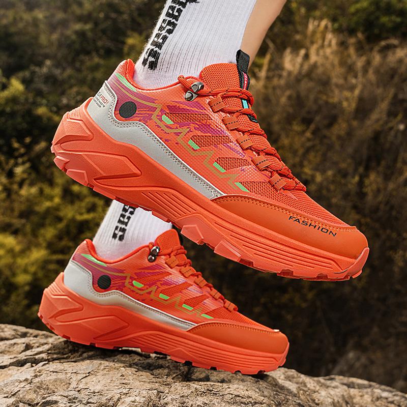 Running Shoes Men Low-top Breathable Walking Shoes Men Lightweight Mesh Anti-slip Comfort Wear-resistant Casual Shoes Men