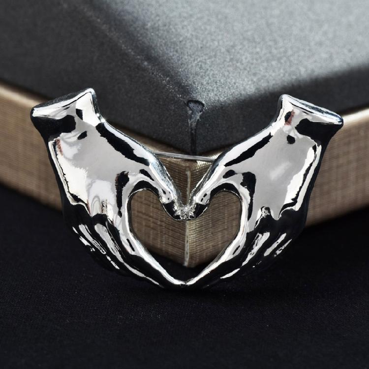 Unique Badge Cartoon Hand Heart Gesture Brooch Trendy Women Brooch Stylish Pin Suitable for Teens and Fashion Lovers