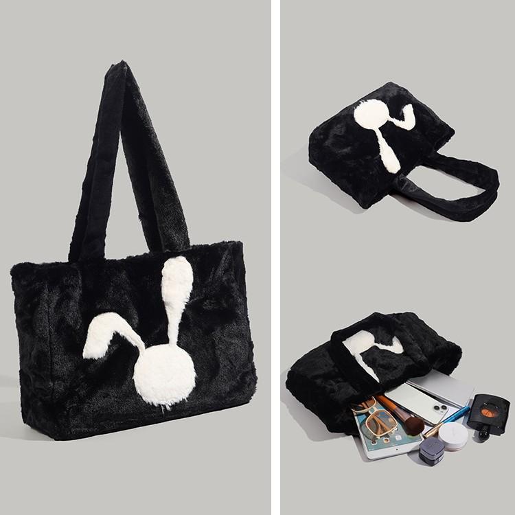 Autumn Winter Fashion Versatile Cartoon Cute Large Capacity Shoulder Bag for Women New Furry Handbag Commuter Tote Bag