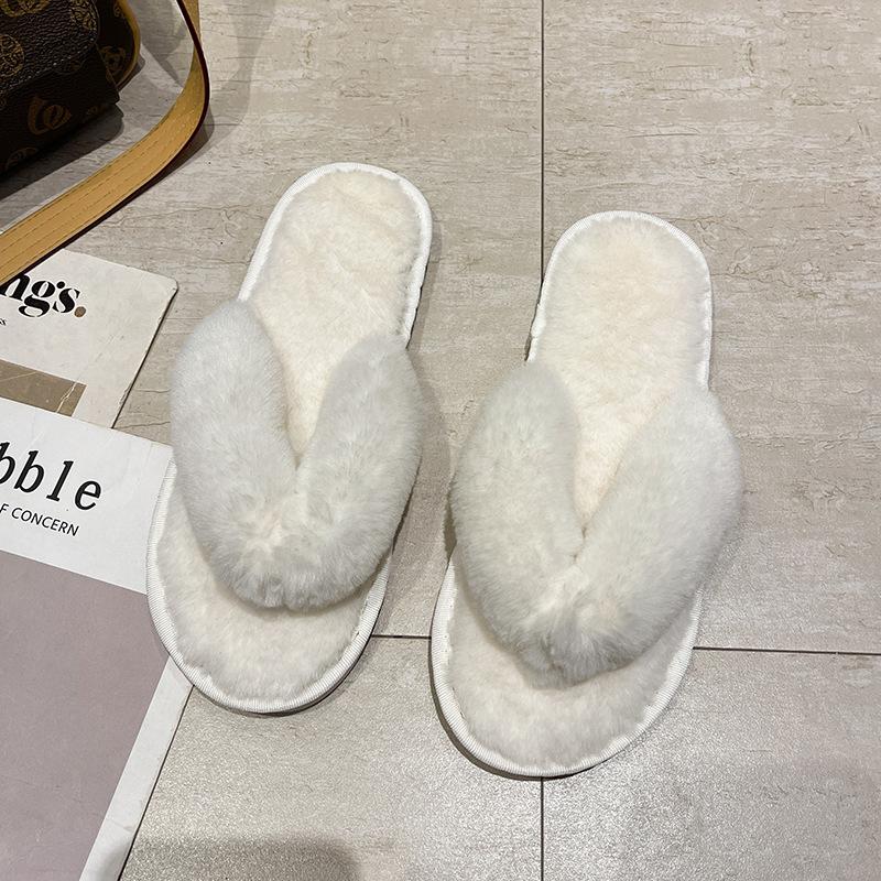 Fashion Women Fluffy Flip Flops Winter Outdoor Slippers Non Slip Flat Sandals Open Toe Large Size
