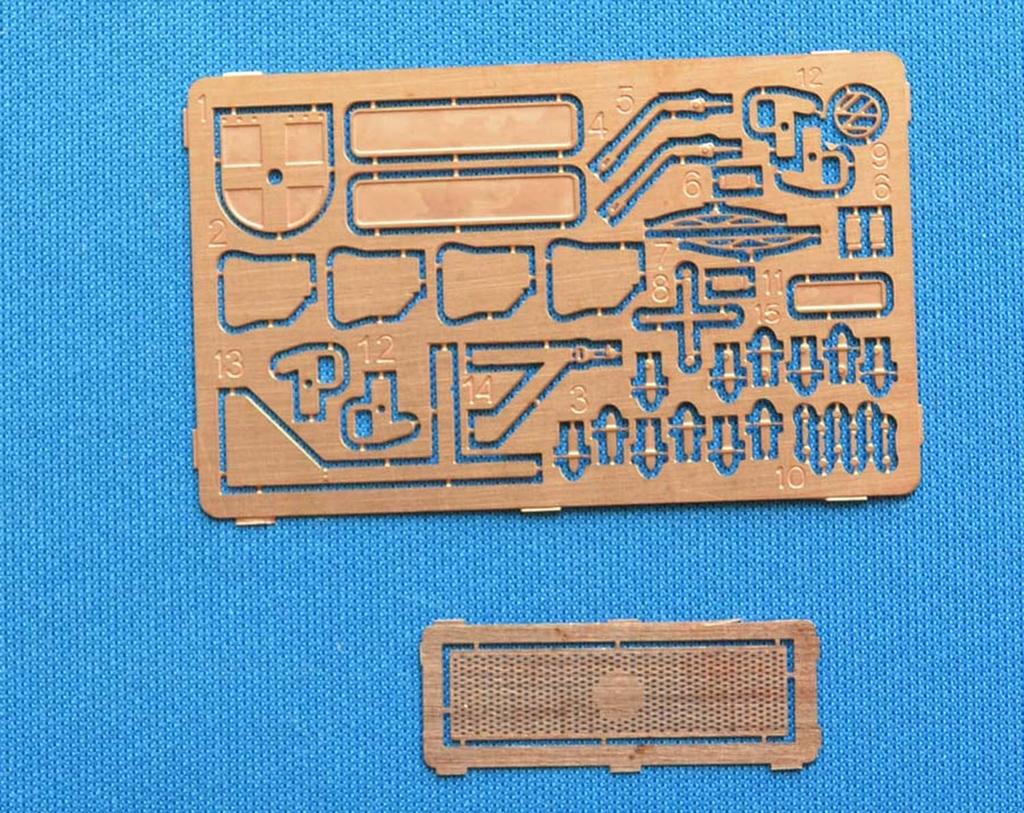 Ace 1/35 Scale German Iltis 4WD Field Ambulance Type 183 Plastic Model Kit UA35103