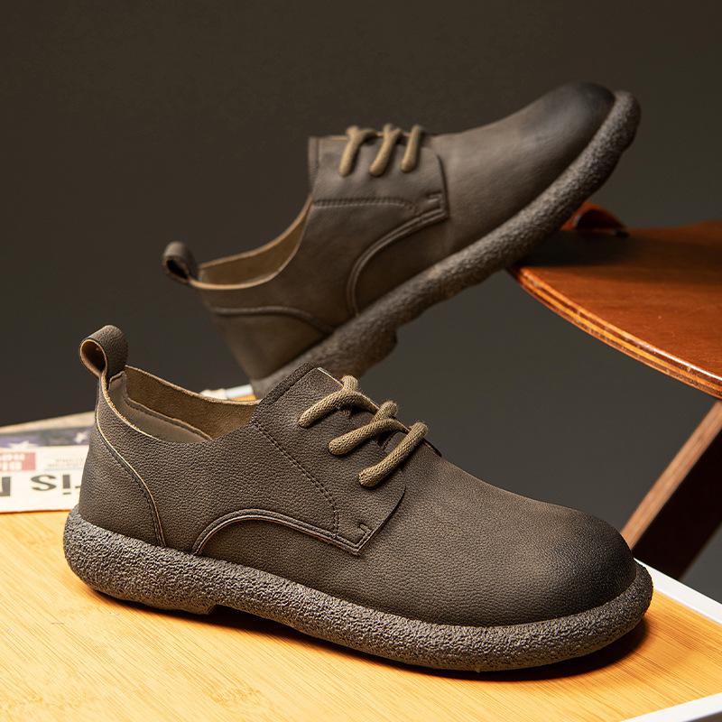 Freizeitschuhe neue Leder flacher Boden rutschfest niedrig geschnitten britischer Stil Lederschuhe Frühling und Herbst Board Schuhe