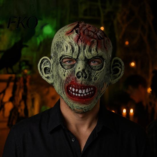 Creepy Flesh Texture Mask Halloween Green Zombie Mask, Realistic Full Face with Simulated Blood Horror Prop Damaged And for Scary Party Cosplay Props