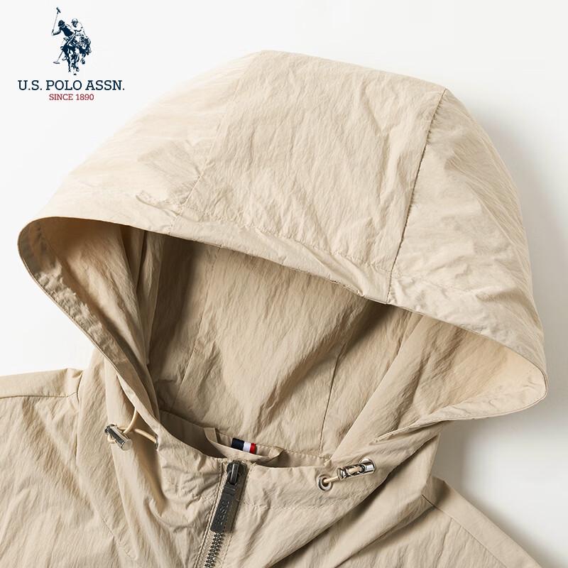 NÓS. Associação Polo. Jaqueta Casual Masculina à Prova de Vento e Água com Capuz