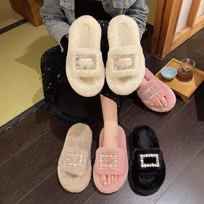 Fluffy Slippers for Women In Autumn Winter New Fashion Outwear Large Size Warm Plush Slippers for Women