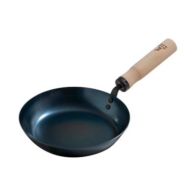 Kamoshika Douguten Iron Frying Pan, 20cm, Wooden Handle, Induction and Gas Compatible, No Oiling Required, Stylish, Made In Japan