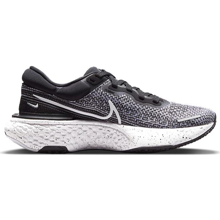 (WMNS) Nike ZoomX Invincible Run Flyknit 'White Black' Women's CT2229-103