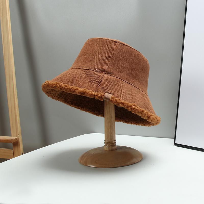 Lamb Wool Fisherman Hat   Autumn and Winter Double Sided Basin Hat Fashionable and Versatile Plush Bucket Hat Warm and Cold Proof Hat