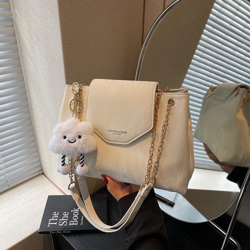 Premium chain bag women's new large-capacity tote bag fashionable commuter shoulder messenger bag