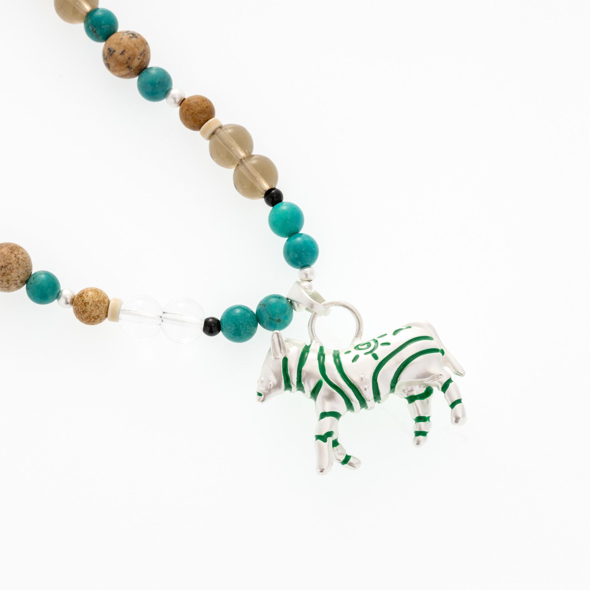 

Zebra Beaded Necklace Original High-End Niche Design Vacation Style Crystal Collarbone Chain Temperament Versatile Item Decoration