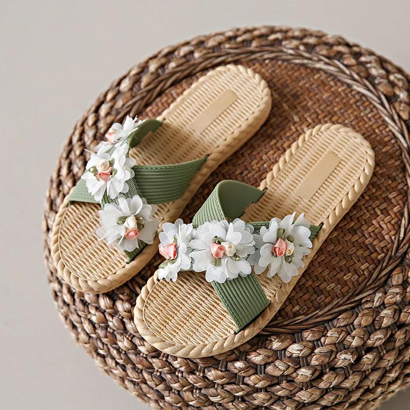 

Fashion Women s fashion trend accessory Sunflower anti-slip wear soft sole flat flip flops 2025 36-37