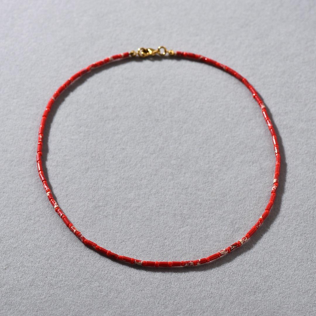 Простая модная цепочка на шею в отпускном стиле, подчеркивающая темперамент и индивидуальность, ретро, красный яшма, ручная работа, бусины, цепочка на ключицу, нишевое ожерелье, женское