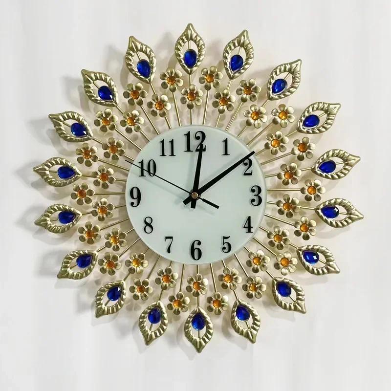 Rotundity Metal Wall Clock Home Living Room Dining Room Wall Mounted Decorate Golden Mute European Retro Style Wall Clock