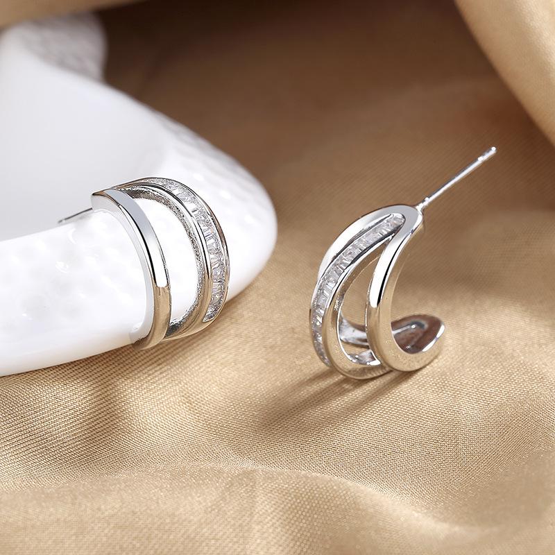 New 925 Sterling Silver AAA Zircon Stud Earrings For Women Fashion Exquisite Student Girlfriend Jewelry Accessories Heart GiftGood Product