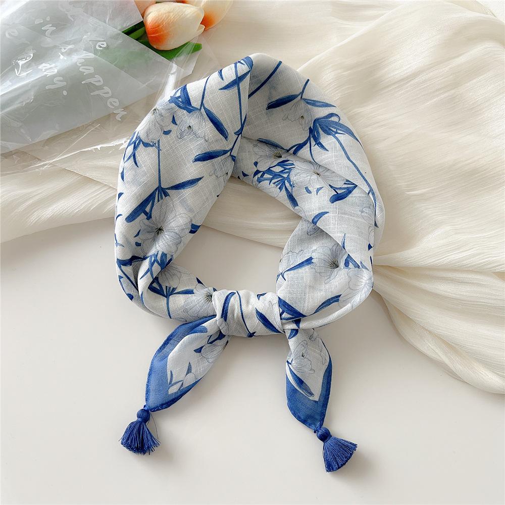 60*60cm Sommerskjerf for dame Vakkert blomsterskjerf med dusker Utendørs tynt solbeskyttende skjerf