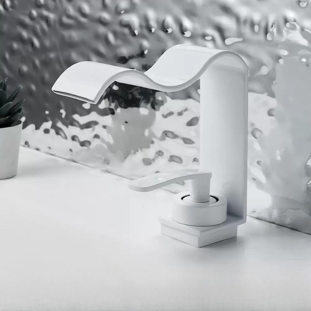 Modern Waterfall Faucet Single Handle 1 Hole Bathroom Sink Faucet Lavatory Vanity Wash Basin Water Faucet Vessel Crane Mixer Tap