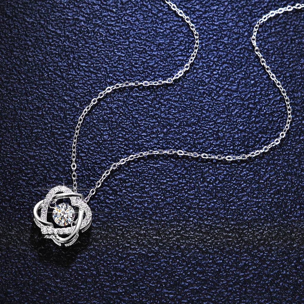 0.5ct Moissanite Necklace for Women Sparkling Simulated Diamond Pendant Beating Heart S925 Silver Fine Jewelry Gift