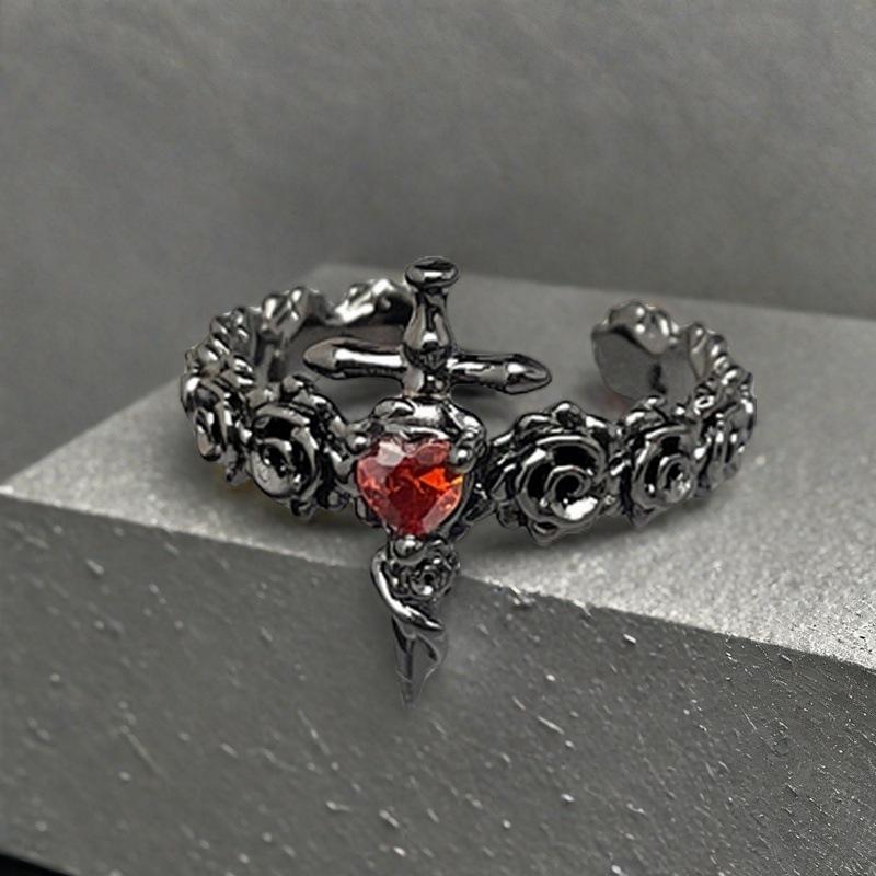 Панк Ретро Темный Стиль Индивидуальность Красный Бриллиант Открытое Кольцо Spice Girl Многослойное Ношение Нишевый Дизайн Легкая Роскошь Высококлассные Аксессуары Adjustable opening