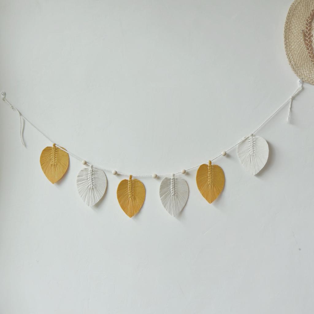 Wall Hanging Boho Handmade Cotton Rope Leaf Tapestry Macrame Wall Decor for Living Room Bedroom Minimalist Home Decoration 140cm