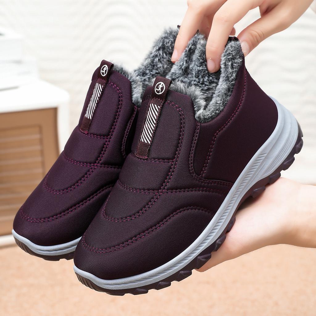 Autumn and winter cotton shoes, women's boots, warm and comfortable, with thick fleece and mother's shoes