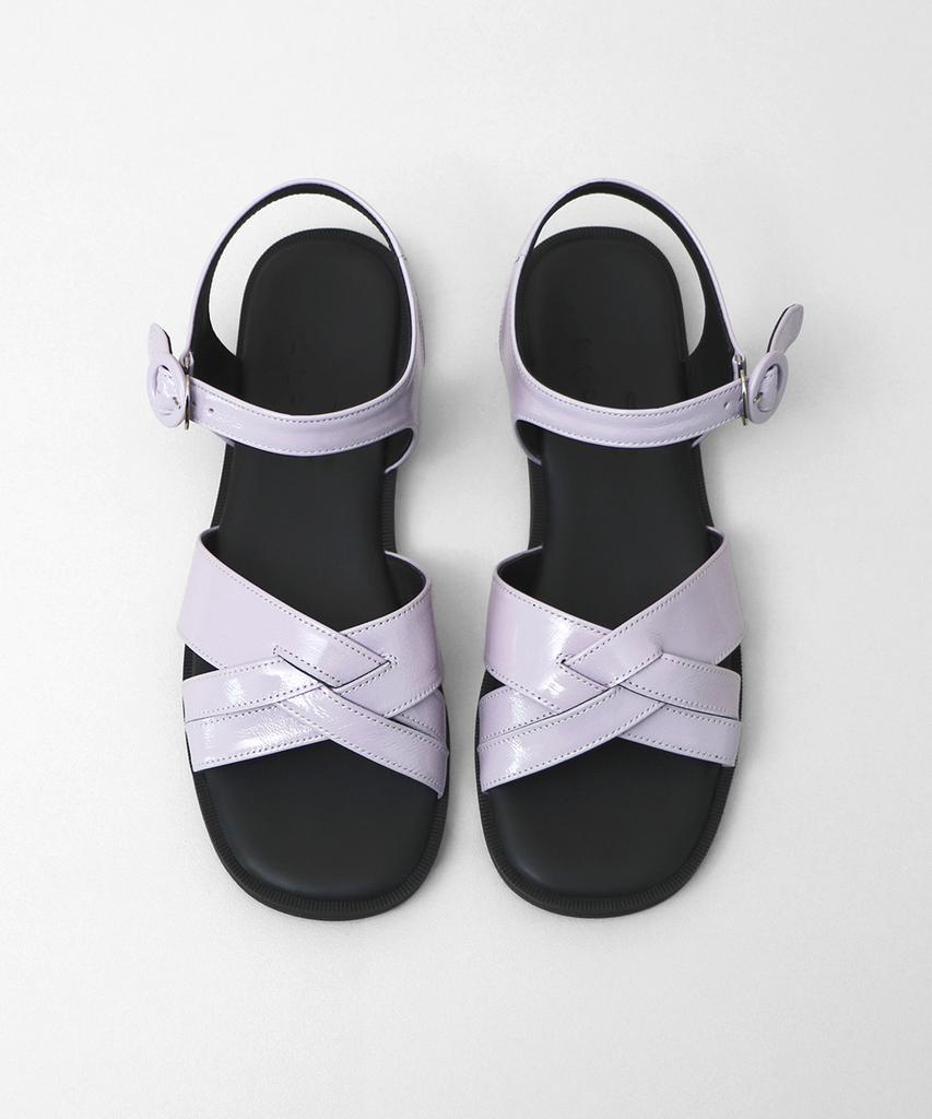 Heenn Shiny Leather Crossover Sandals. Lilac