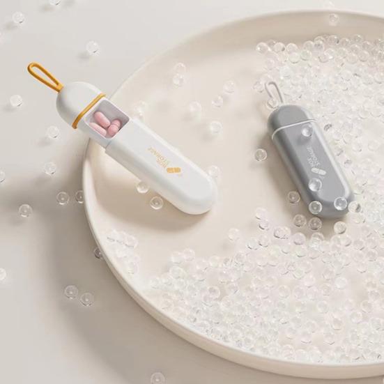 Bærbar Pilleoppbevaringsboks 3 Rom Design Vanntett Kompakt Størrelse Utendørs Reise Fritt Kombinert Pilleorganisator Tablett Oppbevaringsetui