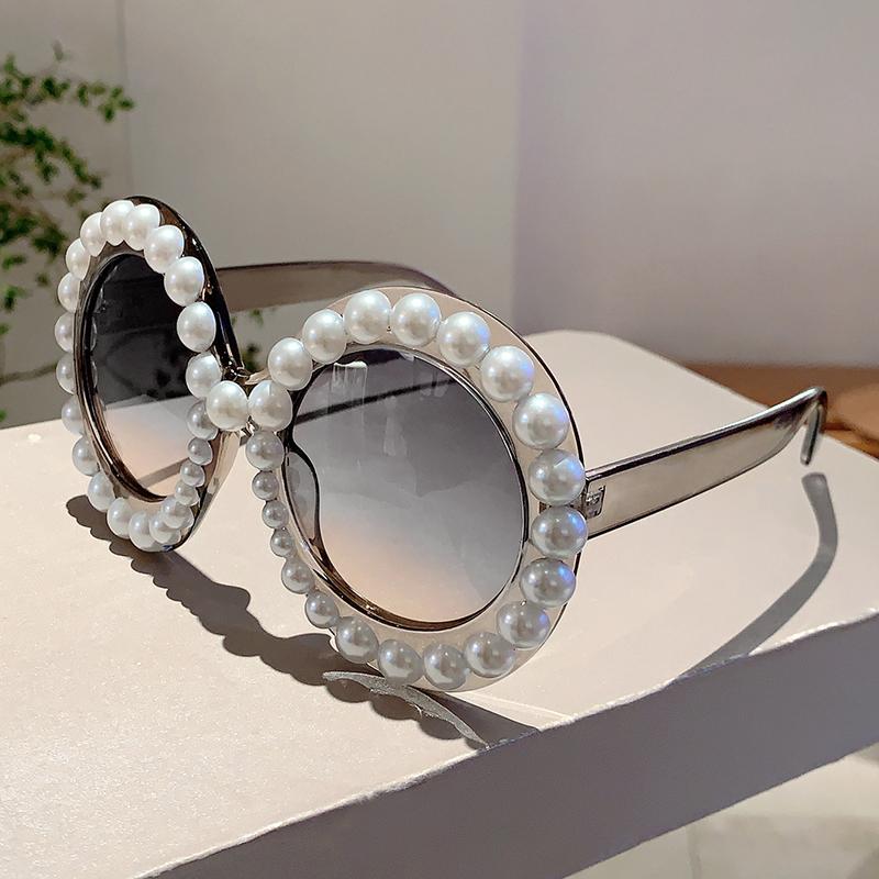 Retro Round Design Shades Women Chic White Pearl Decor Sunglasses Original Brand High Quality Vacation Beach Sun Glasses