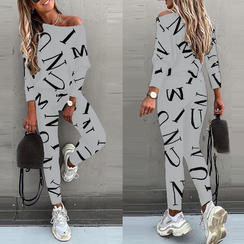 

2023 Европейский и американский принт с буквами и рукавами «летучая мышь» Повседневный спортивный костюм для женщин Extra Large
