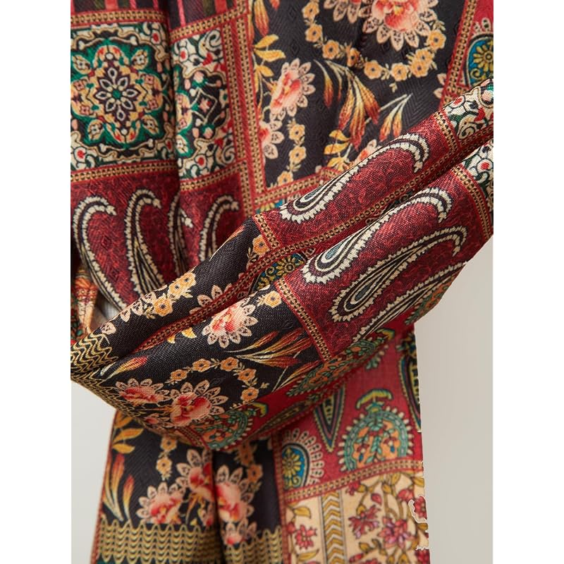 VASTRAMAY Men` Dupatta with Artistic Patchwork