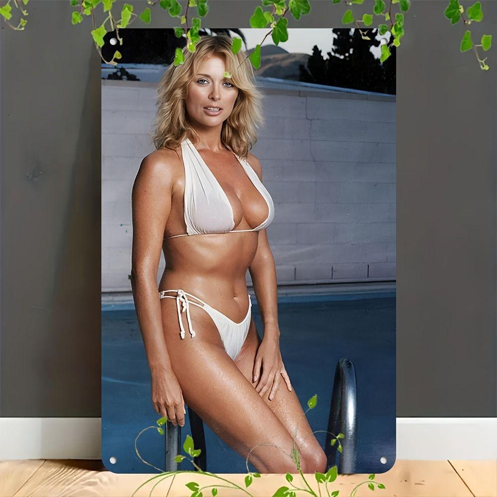Metal Painting Sexy Women for Bar Home Bedroom Decor 20x30cm