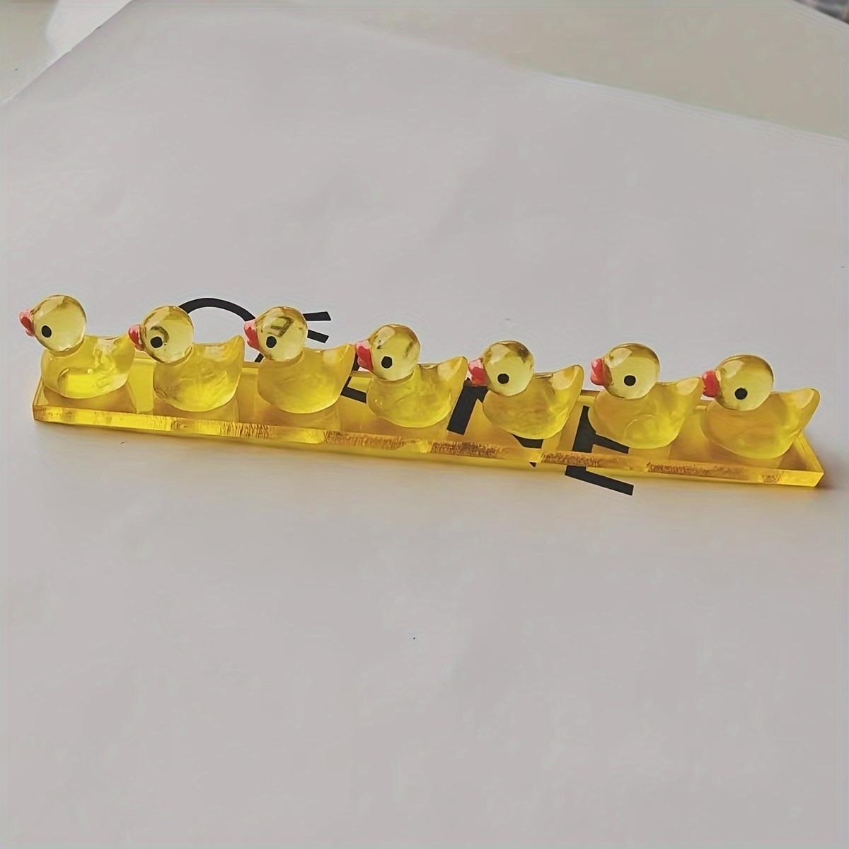 

Cute Duck Nail Brush Organizer-Cartoon Manicure Tool Holder Portable Countertop Storage for Manicure and Pedicure Tool&Accessory жёлтый