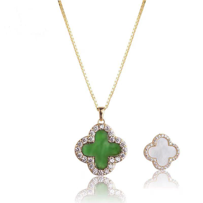 

Модное простое ожерелье с четырьмя листочками клевера, высококлассное ожерелье из титановой стали с подвеской Senior Sense, женское ожерелье green and white