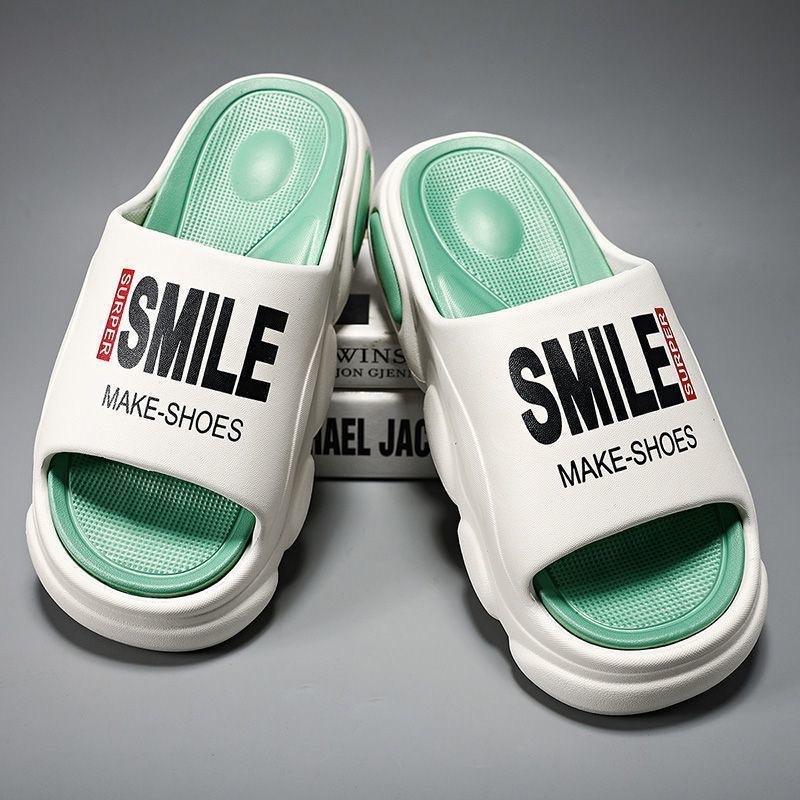 Fashion Outdoor Men's Beach Shoes Non Slip Mens Slippers Summer Lndoor Home Shower Bathroom Slippers EVA Soft Sole Men Sandals Fashion