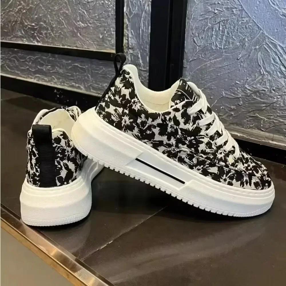Chaussures Décontractées pour Hommes Surface en Tissu Baskets Respirantes Hommes Polyvalentes à Semelle Plate Antidérapantes Chaussures de Planche Chaussures de Sport pour Homme