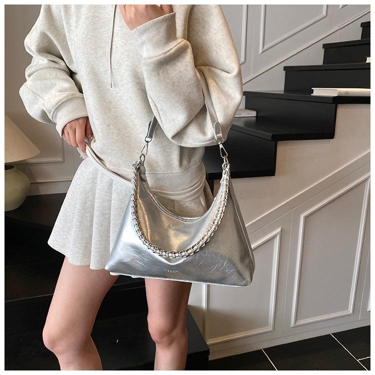 Underarm Tote Bag Women Commute To Work Large-capacity Shoulder Bag New Texture Spring and Summer Messenger Bag