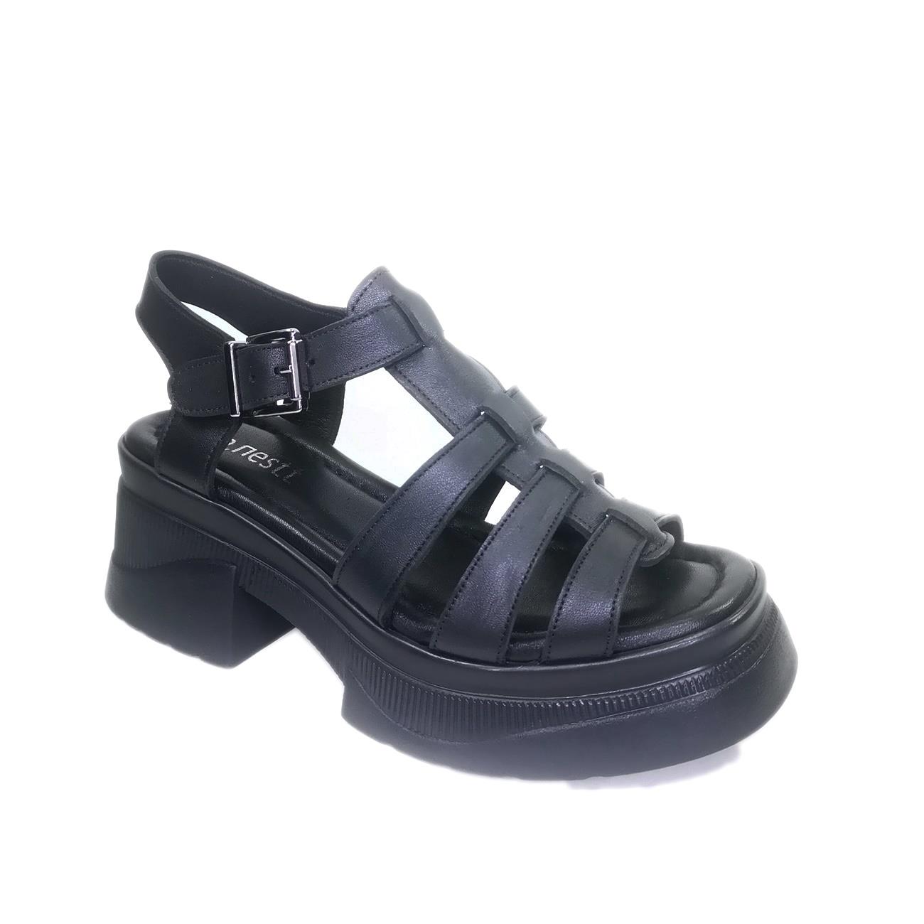 

Женские кожаные сандалии Janest 118-29900