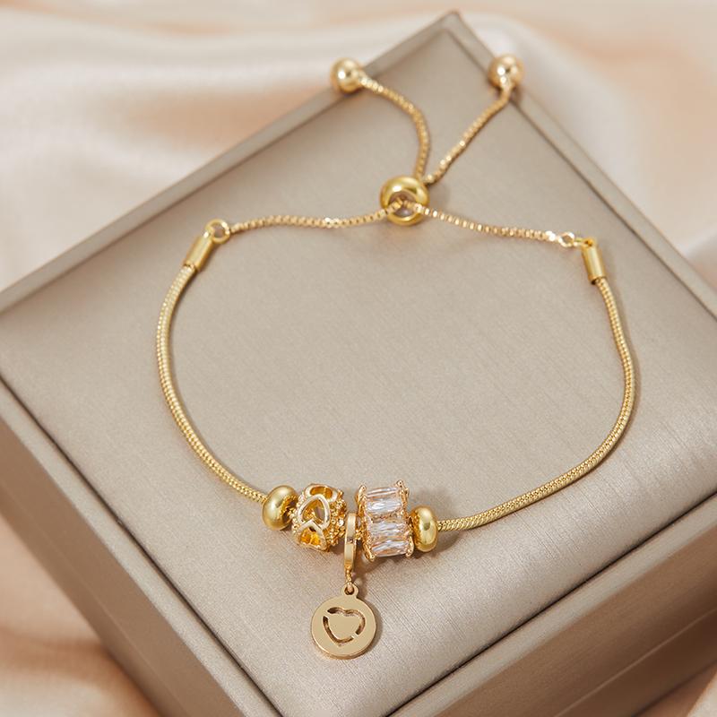 

Элегантный Модный Изысканный Браслет с круглыми бусинами, инкрустированными цирконием, и сияющей подвеской в виде сердца любви, Женский Персонализированный Вечерний Циркон