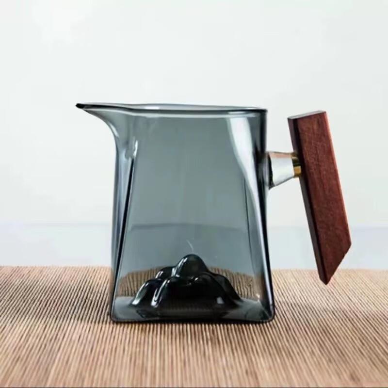 Snow Mountain High-Temperature Glass Fairness Cup