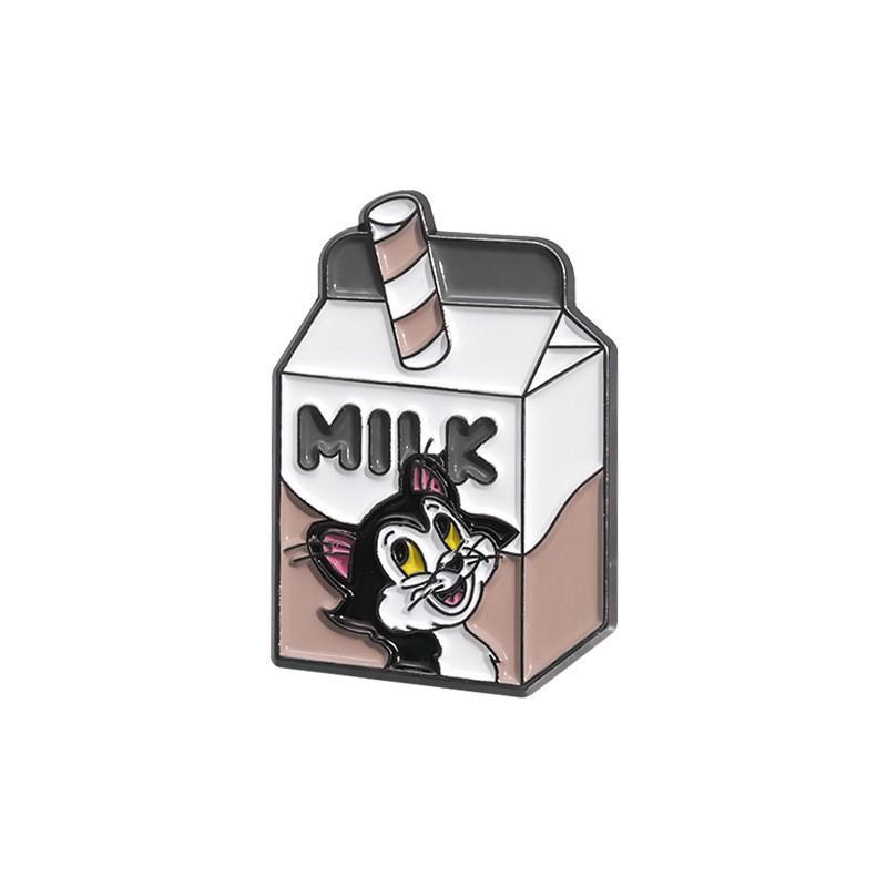 Milk Box Stylish Brooches Creative Alloy Pins For Trendy Men And Women Perfect For Summer 2024 Fashion