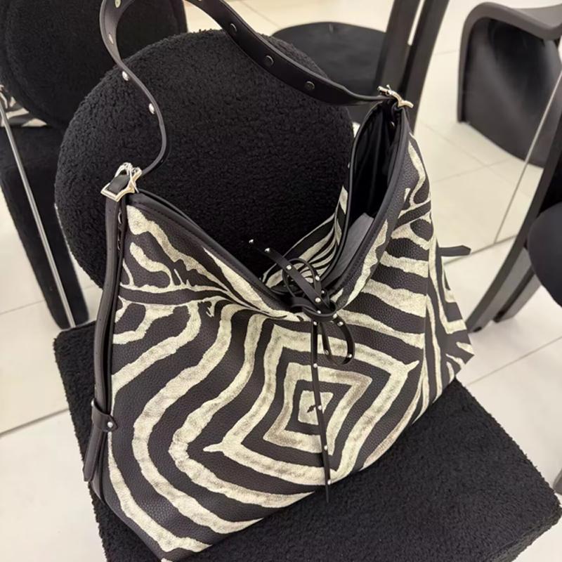 SHELKSBAG Designers Luxury Women Bags 2025 Fashion Zebra Stripes Handbag Large Capacity High Quality Chic Novelty Shoulder Bag