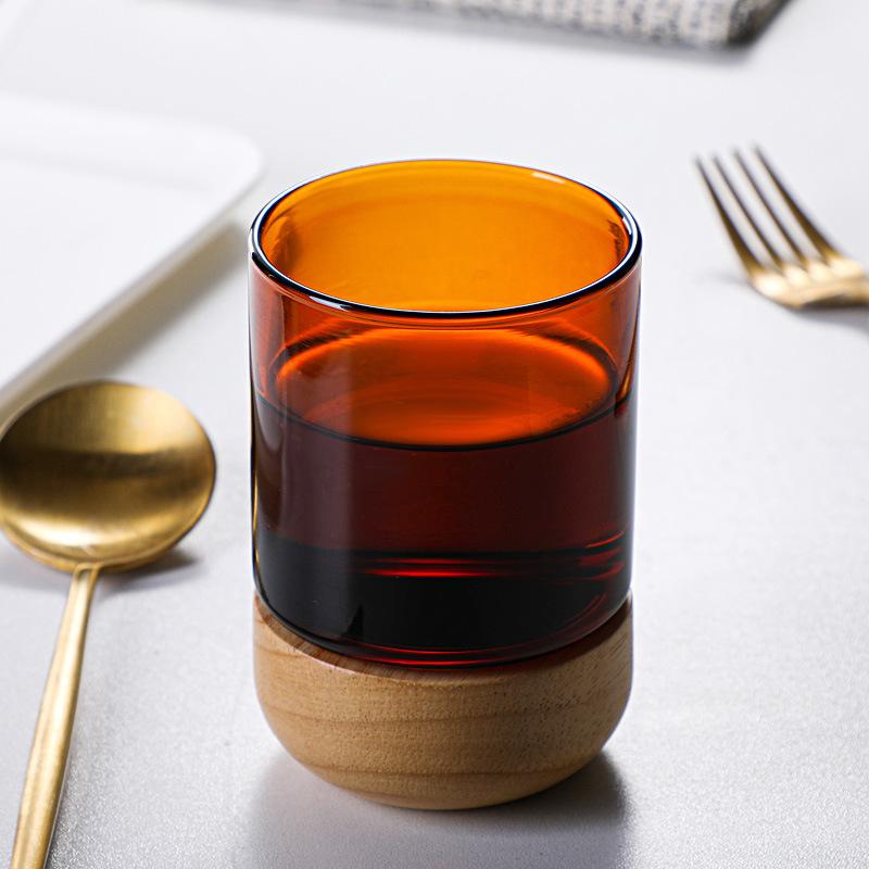 Neue Kaffeetasse aus Borosilikatglas Holzsockel Glas Bernsteinfarbene Tasse Brühen einfach