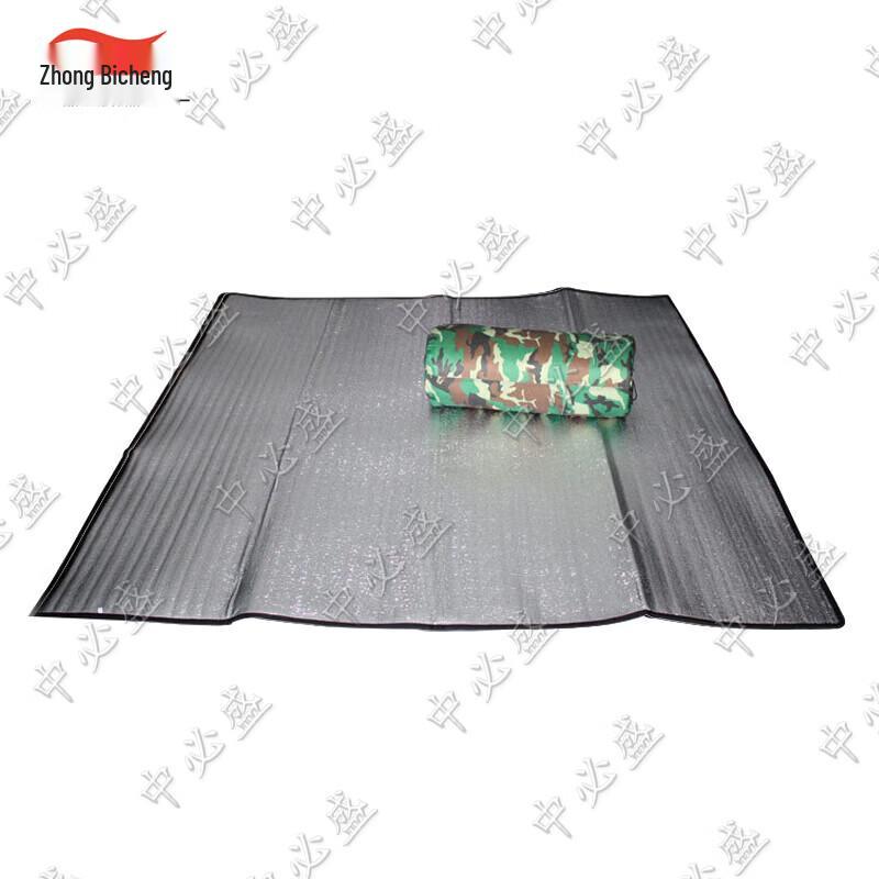 Outdoor Enlarged Thickened Moisture-Proof Picnic Mat
