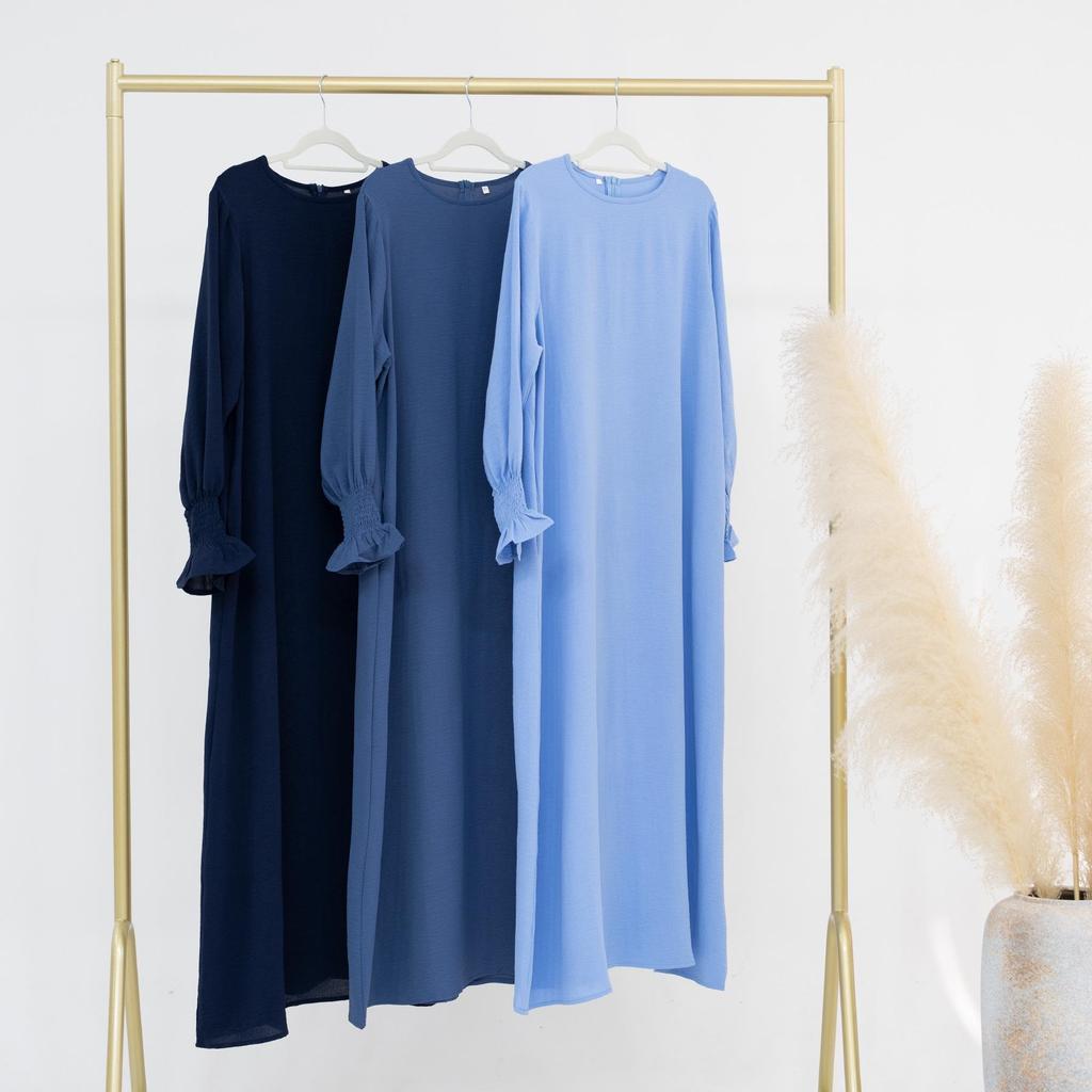 Jednobarevný set abáji pro muslimské ženy