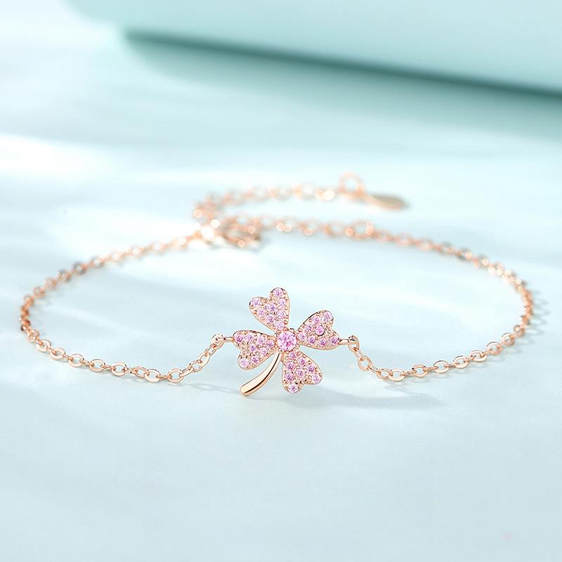 

Браслет с четырехлистным клевером Женский с бриллиантами Корейская версия Простой Модный Универсальный Аксессуар Подарок на день рождения для девушки