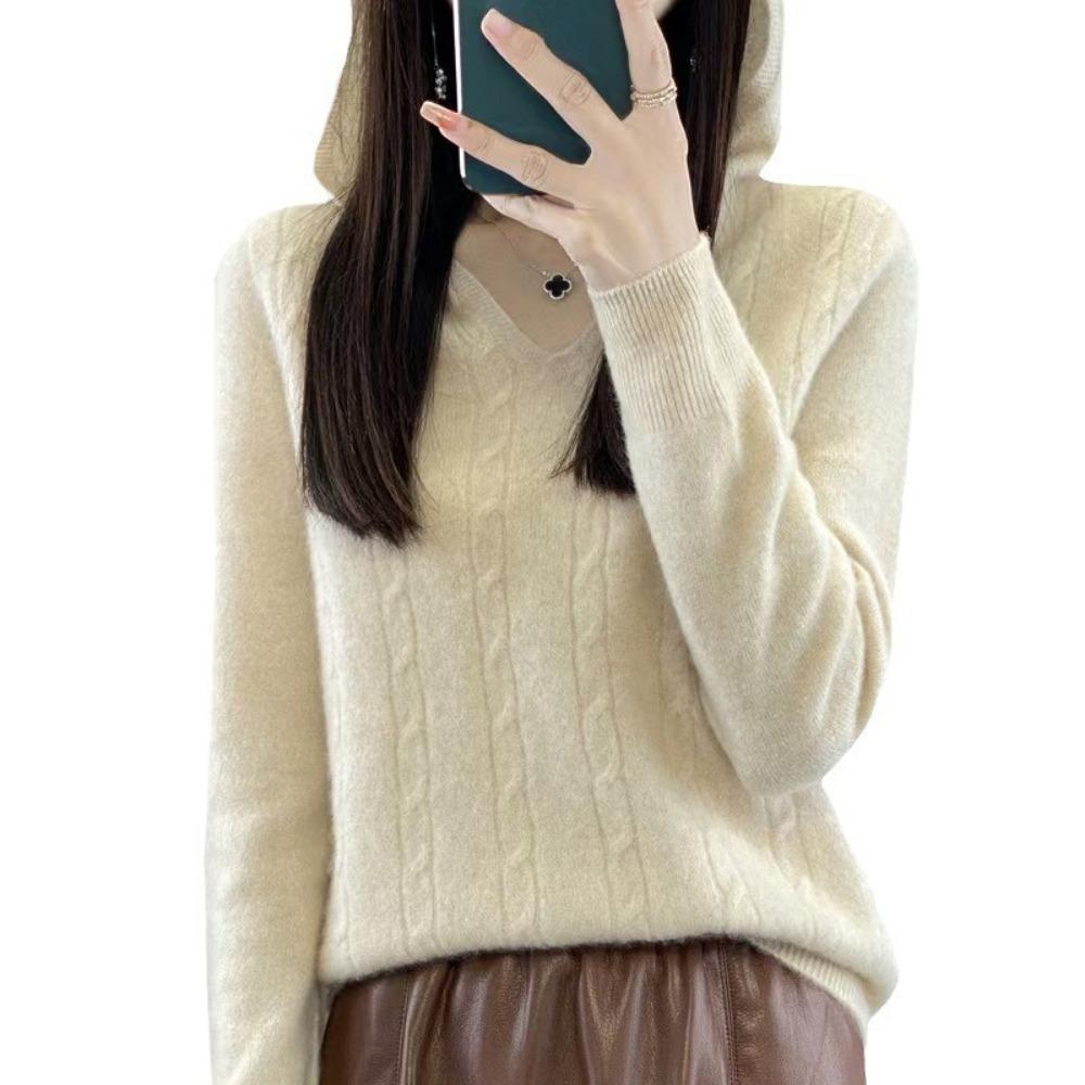 A New Style of Hoodie, A Women's Twisted Knitted Pullover, Is A Top for Autumn and Winter