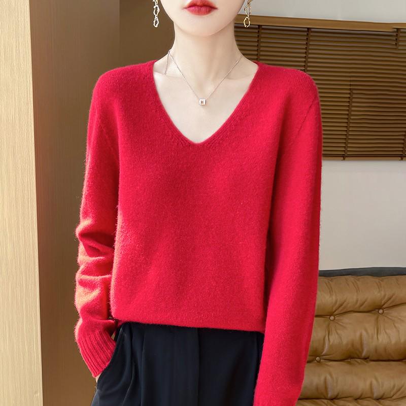 Women's V-Neck Wool Cashmere Sweater: Autumn/Winter Fashionable Long Sleeve Knit Pullover.