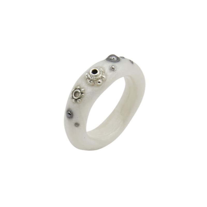 Nff Midnight Essence Ring-white