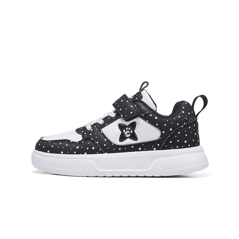 Children's Sports Shoes 2025 Autumn New Leather Comfortable Lightweight Non-slip Girls Fashion Casual Children's Board Shoes Tide