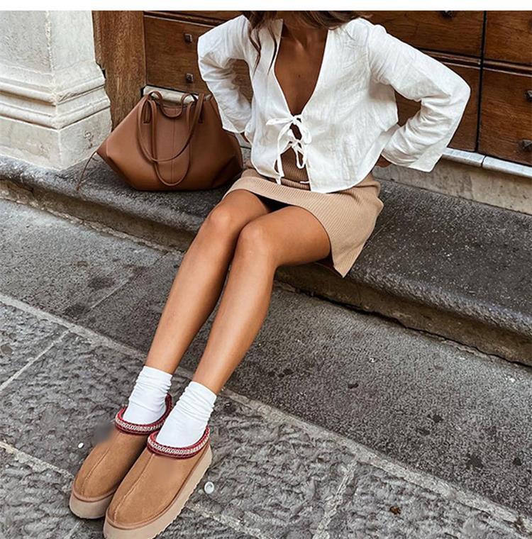 Women's Deep V-neck Flared Sleeve Tied Top Linen Lace Up Long Sleeve for Women Fashion Chic Casual Loose V Neck Shirt